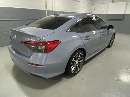 2022 Honda Civic Touring
