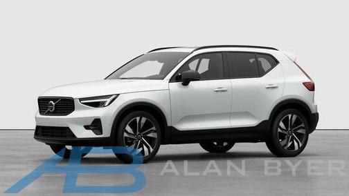 2026 Volvo XC40 Plus, B5 AWD Gas (mild hybrid), Dark