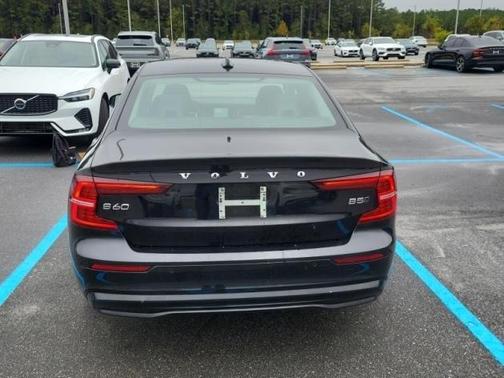 2025 Volvo S60 B5 Plus