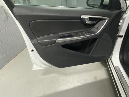 2017 Volvo S60 Inscription T5