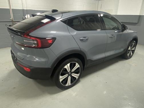 2023 Volvo C40 Recharge Pure Electric Twin Core