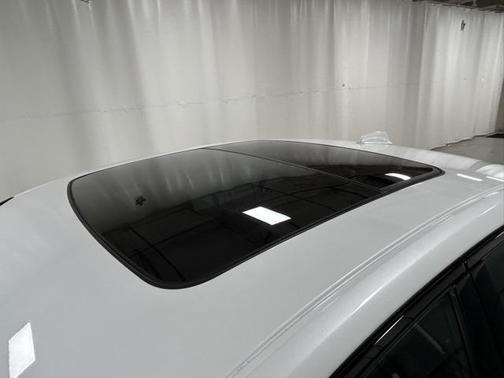 2024 Volvo S60 B5 Plus Dark Theme