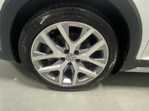 2019 Volkswagen Golf Alltrack TSI SEL