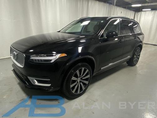 2024 Volvo XC90 B5 Core Bright Theme