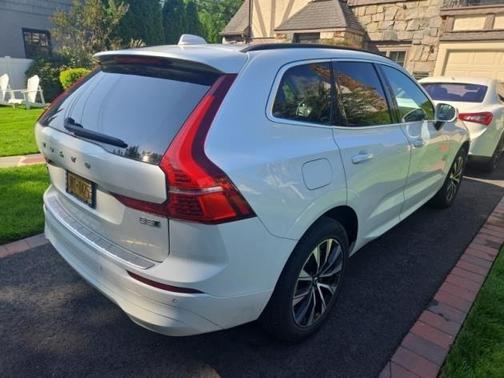 2023 Volvo XC60 B5 Core