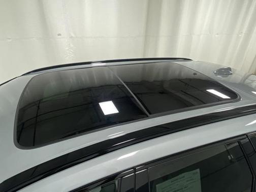 2025 Volvo XC60 B5 Core