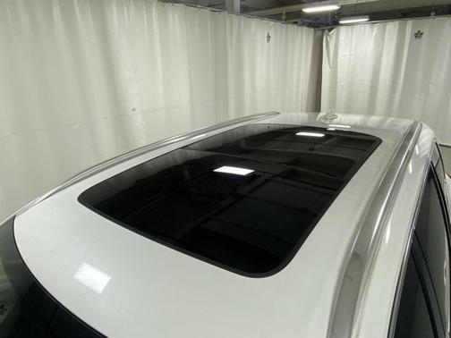 2024 Volvo XC90 B6 Plus Bright Theme 7-Seater