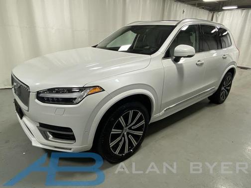 2022 Volvo XC90 T6 Inscription