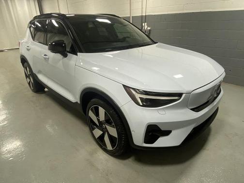 2024 Volvo XC40 Recharge Pure Electric Twin Ultimate