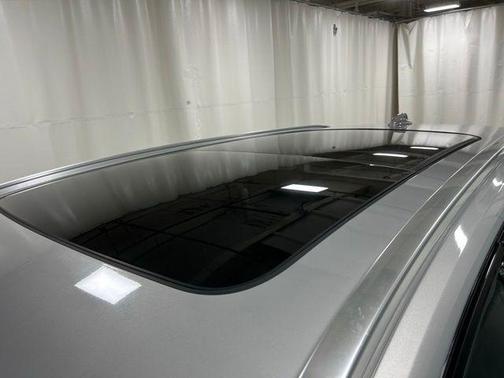 2025 Volvo V60 Cross Country Plus, B5 AWD Gas (mild hybrid)