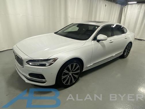 2025 Volvo S90 B6 Plus
