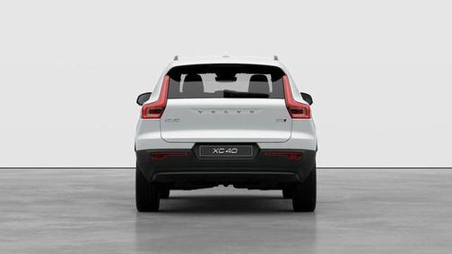 2026 Volvo XC40 Plus, B5 AWD Gas (mild hybrid), Dark