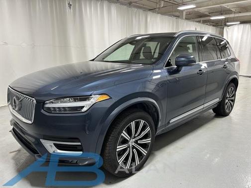 2024 Volvo XC90 B6 Core Bright Theme