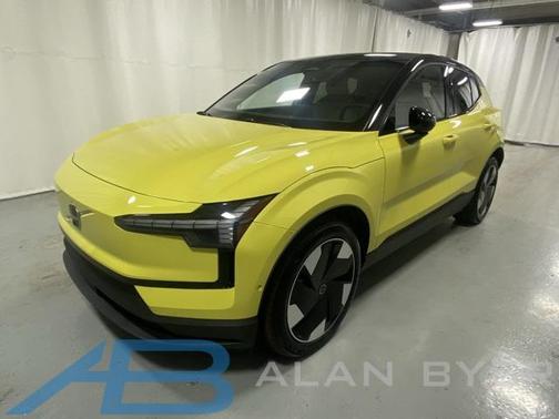 2025 Volvo EX30 Twin Motor Ultra