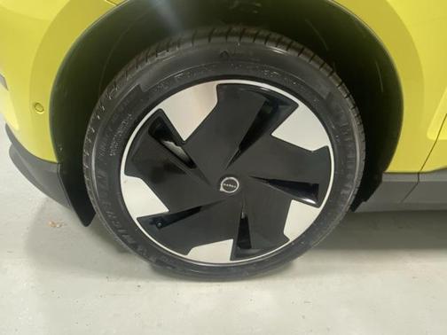 2025 Volvo EX30 Twin Motor Ultra