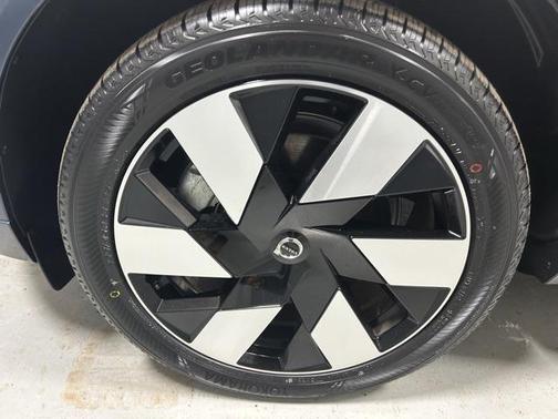 2025 Volvo XC60 Plug-In Hybrid Plus, T8 AWD Electric/Gasoline, Dark