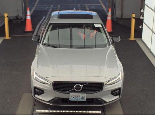 2025 Volvo S60 B5 Core