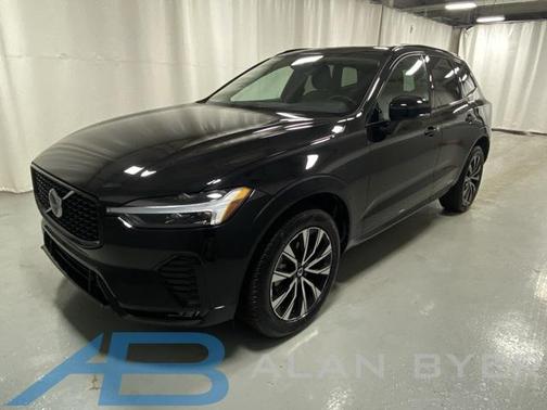 2025 Volvo XC60 B5 Core