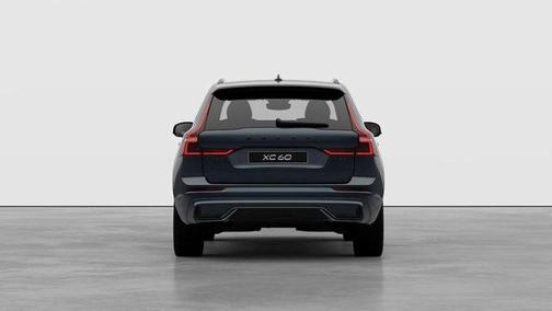 2026 Volvo XC60 B5 Ultra Black Edition