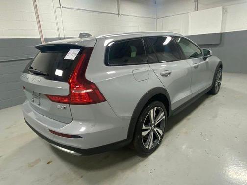 Grey 2025 Volvo V60 Cross Country Plus, B5 AWD Gas (mild hybrid)