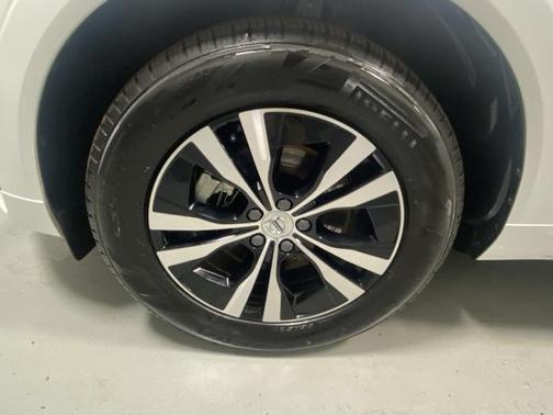 2025 Volvo XC60 B5 Core