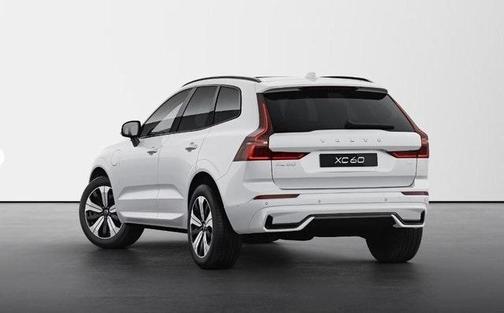 2025 Volvo XC60 Plug-In Hybrid Plus
