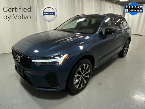 2025 Volvo XC60 B5 Plus
