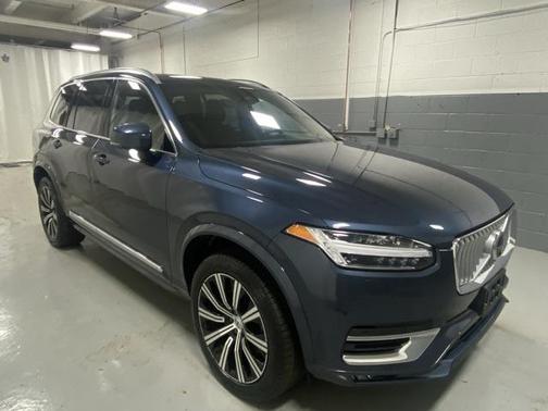2023 Volvo XC90 B6 Plus 7-Seater