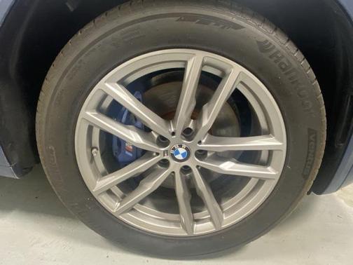 2021 BMW X3 M40i