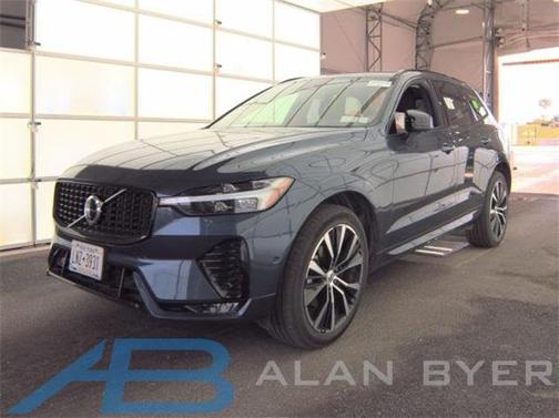 2025 Volvo XC60 B5 Plus