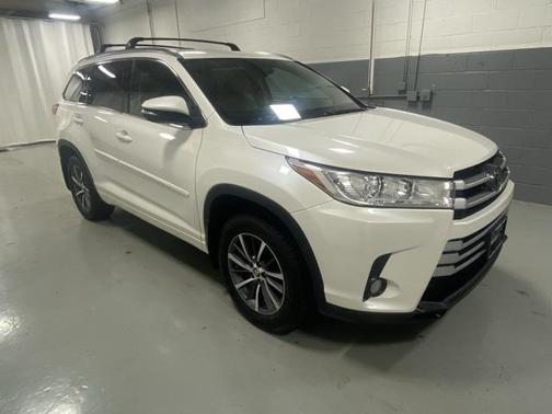 2017 Toyota Highlander