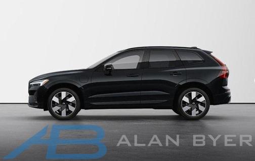 2025 Volvo XC60 Plug-In Hybrid T8 Plus