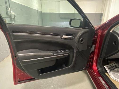 2018 Chrysler 300 Limited