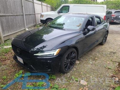 2024 Volvo S60 Recharge Plug-In Hybrid T8 Plus Black Edition