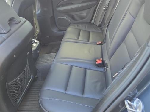 2024 Volvo V60 Cross Country B5 Ultimate