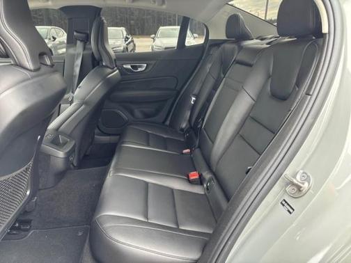 2025 Volvo S60 B5 Core