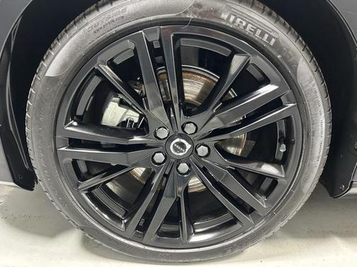 2022 Volvo S60 T6 R-Design