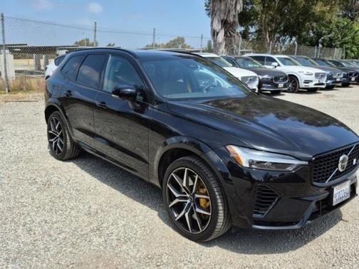 2022 Volvo XC60 Recharge Plug-In Hybrid T8 Polestar