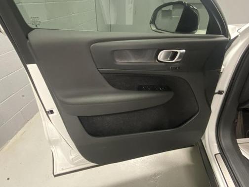 2023 Volvo C40 Recharge Pure Electric Twin Core