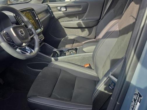 2023 Volvo C40 Recharge Pure Electric Twin Ultimate