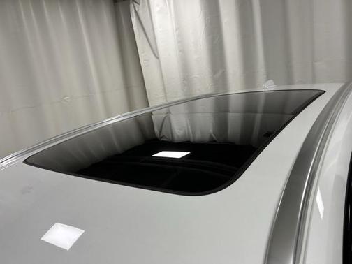 2025 Volvo V60 Cross Country Plus, B5 AWD Gas (mild hybrid)