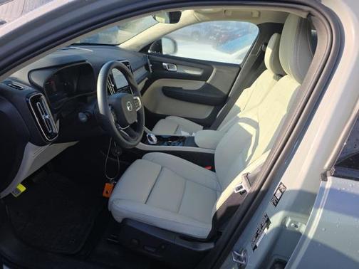 Grey 2026 Volvo XC40 Plus, B5 AWD Gas (mild hybrid), Dark