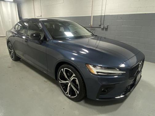 2025 Volvo S60 B5 Core