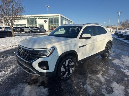 2025 Volkswagen Atlas Cross Sport 2.0T SE w/ Technology