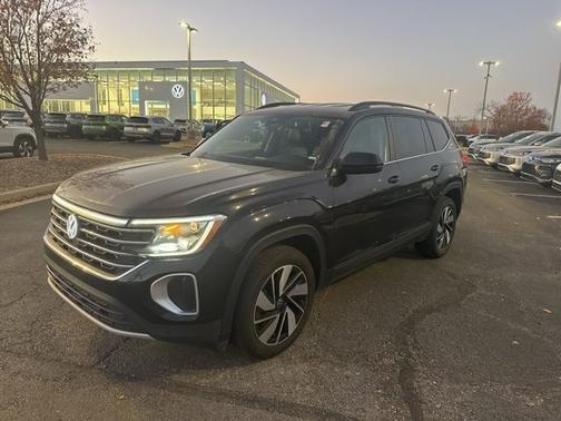 2024 Volkswagen Atlas 2.0T SE