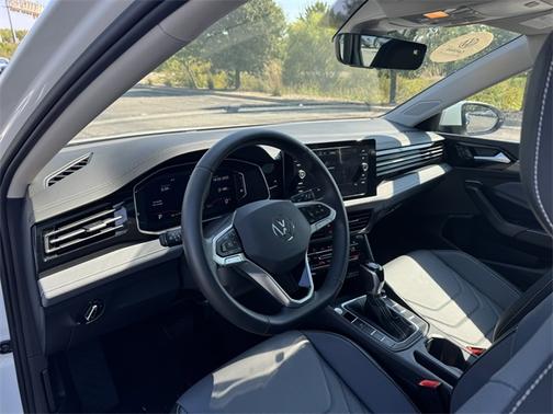 2025 Volkswagen Jetta 1.5T SEL