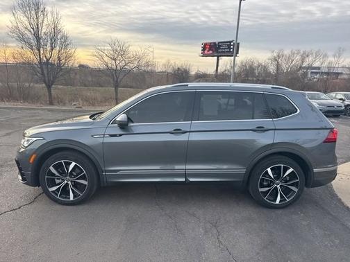 2024 Volkswagen Tiguan 2.0T SEL R-Line