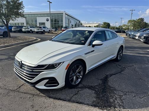 2023 Volkswagen Arteon 2.0T SE R-Line