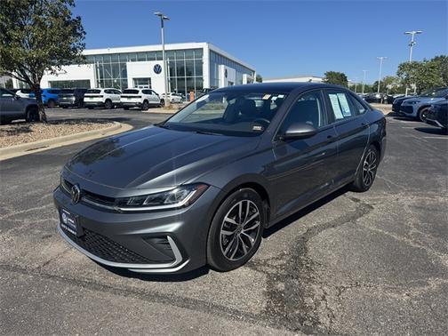 2025 Volkswagen Jetta 1.5T SE