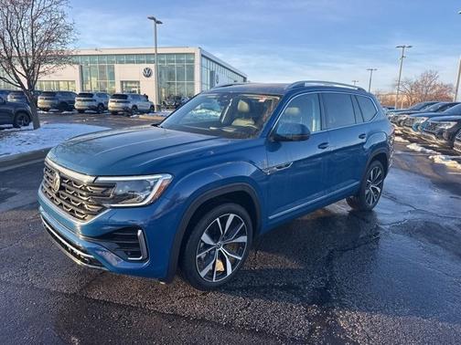 2025 Volkswagen Atlas 2.0T SEL Premium R-Line